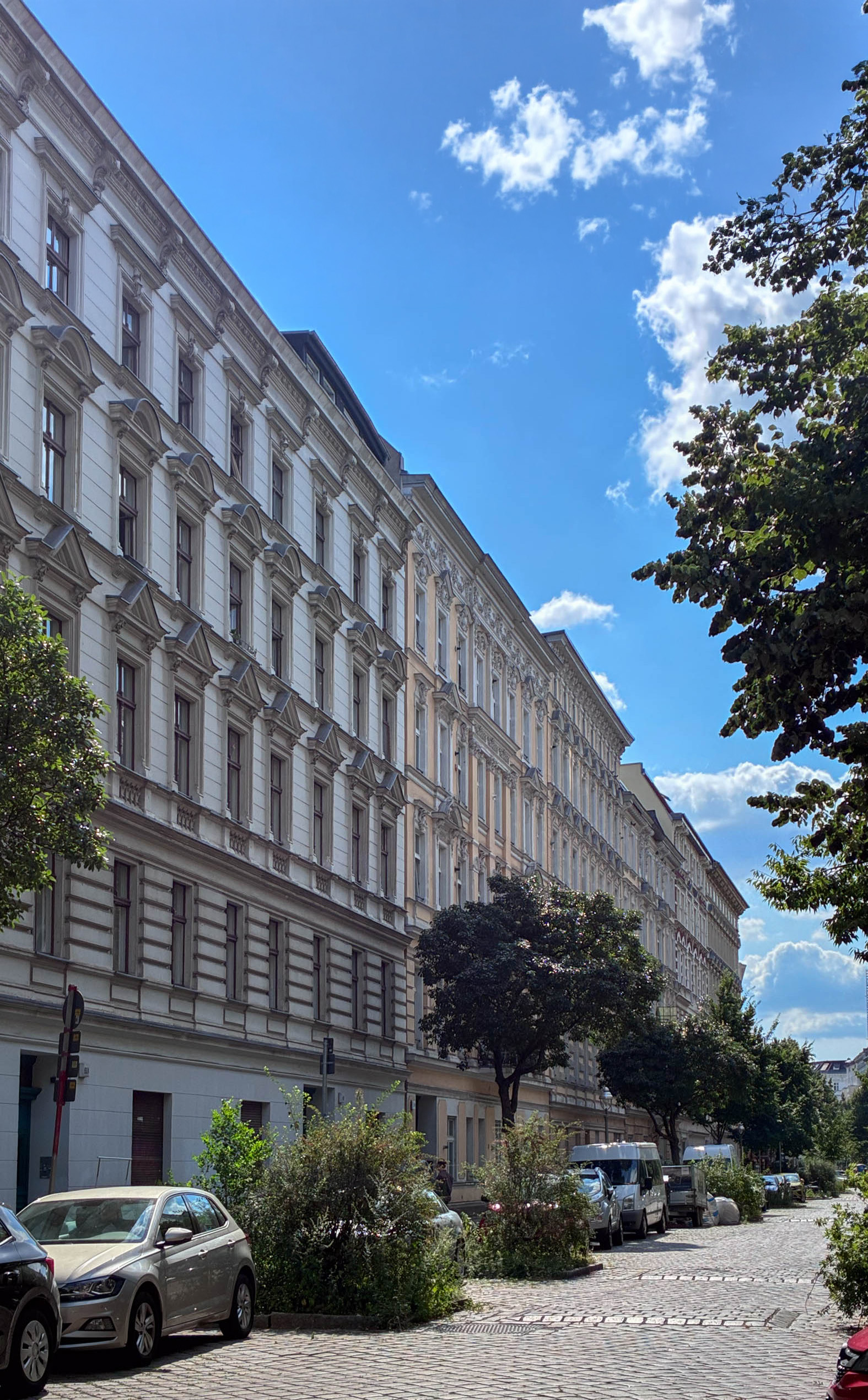 Wohnungsbestand in Deutschland wächst weiter – regionale Engpässe bleiben dennoch bestehen